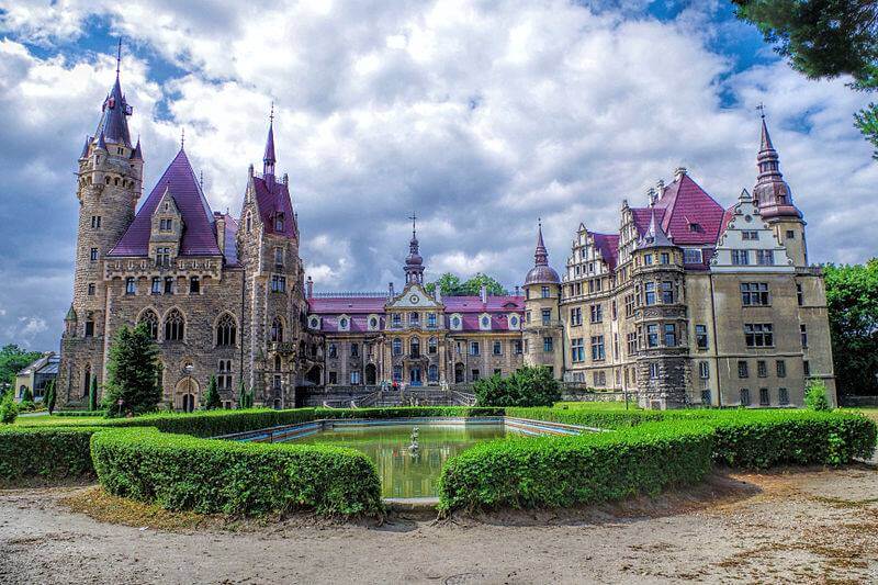 Opolskie - Pałac w Mosznej